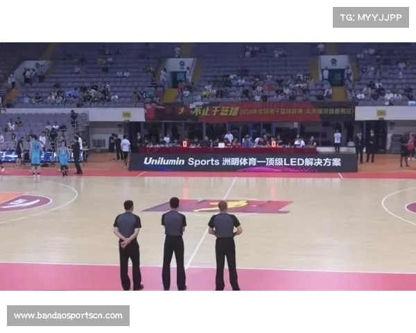 小球员追星梦想成真 NBL总决赛夏令营包场观摩训练成为传统 小球员追星梦想成真 NBL总决赛夏令营包场观摩训练成为传统