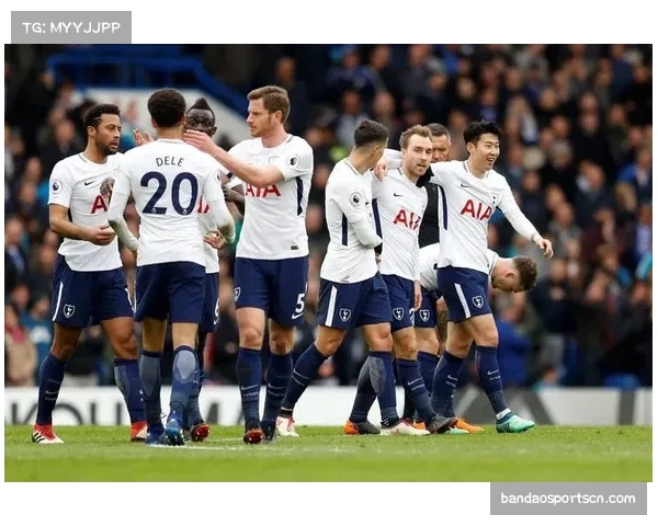 热刺决赛仅3次射门曼联控球占优难以突破坚固防线